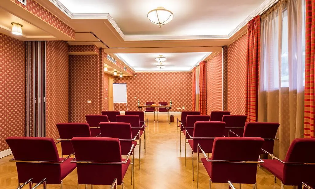 Mercure Petriolo Siena Terme Spa Hotel Bagni Di Petriolo